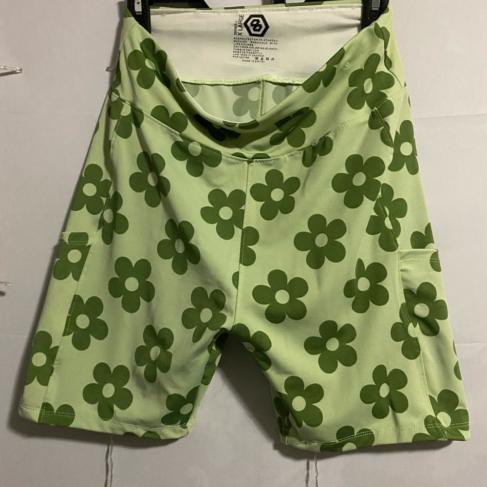 Green Floral Women's Shorts